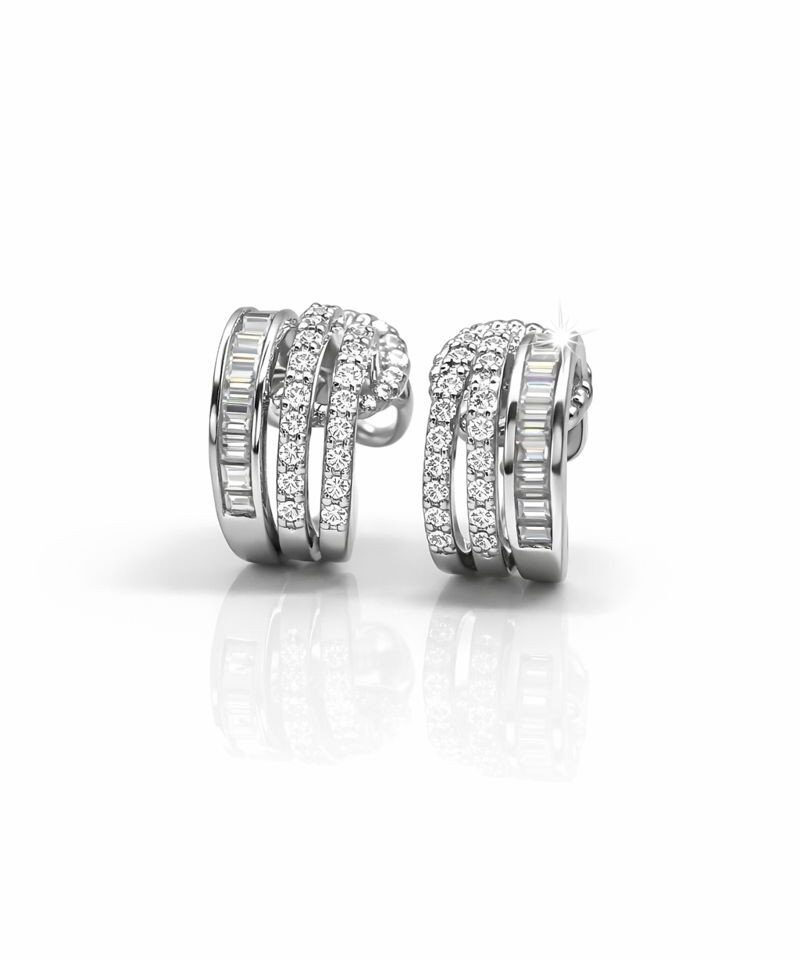 Brinco Argola Glam Cravejada Moissanite em Prata 925 com Banho de Ródio