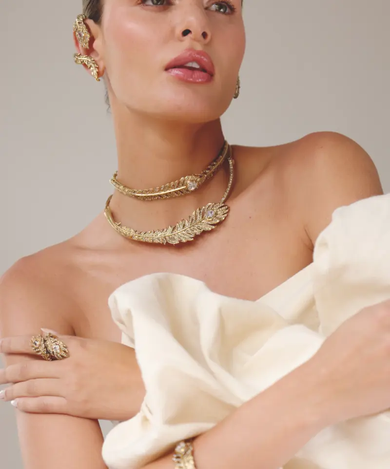Alternative view of Choker Pavão com Cristais em Banho Ouro Vintage | Claudia Arbex