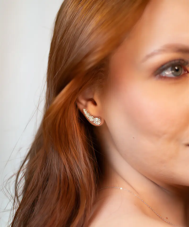 Alternative view of Brinco Ear Cuff Lumina com 5 Moissanites 4,16 ct em Prata 925