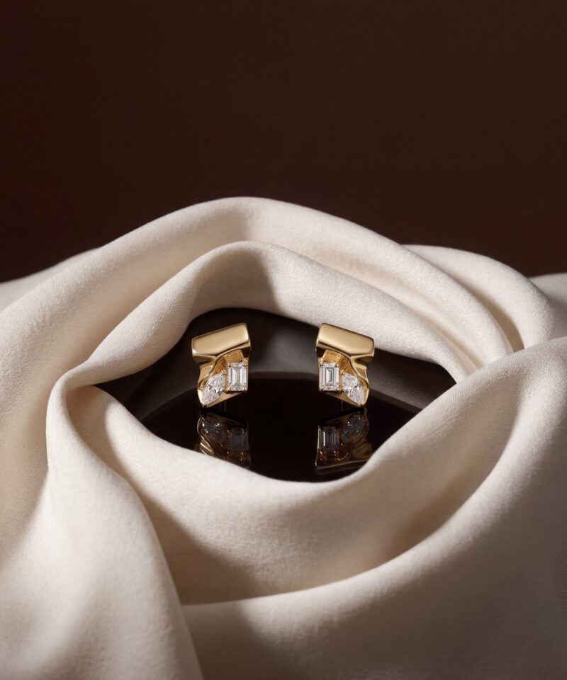Brinco Atelier com Moissanites 4 mm 2,60 ct em Lapidações Variadas