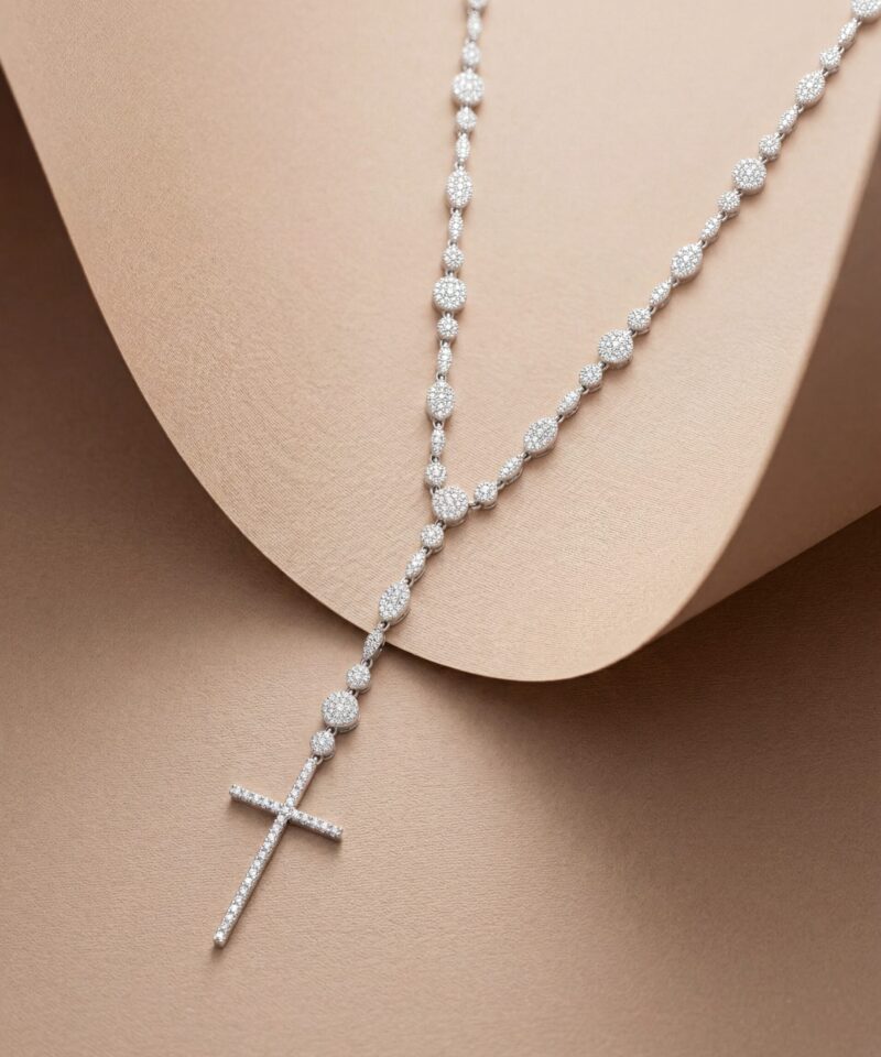 Alternative view of Colar Lumina Crucis Gravatinha com Cruz Cravejada em Prata 925 com Ródio