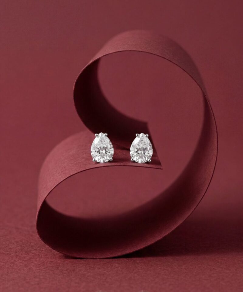 Alternative view of Brinco Goutte Lumière com Moissanite Lapidação Gota 7x9 mm 3,34 ct