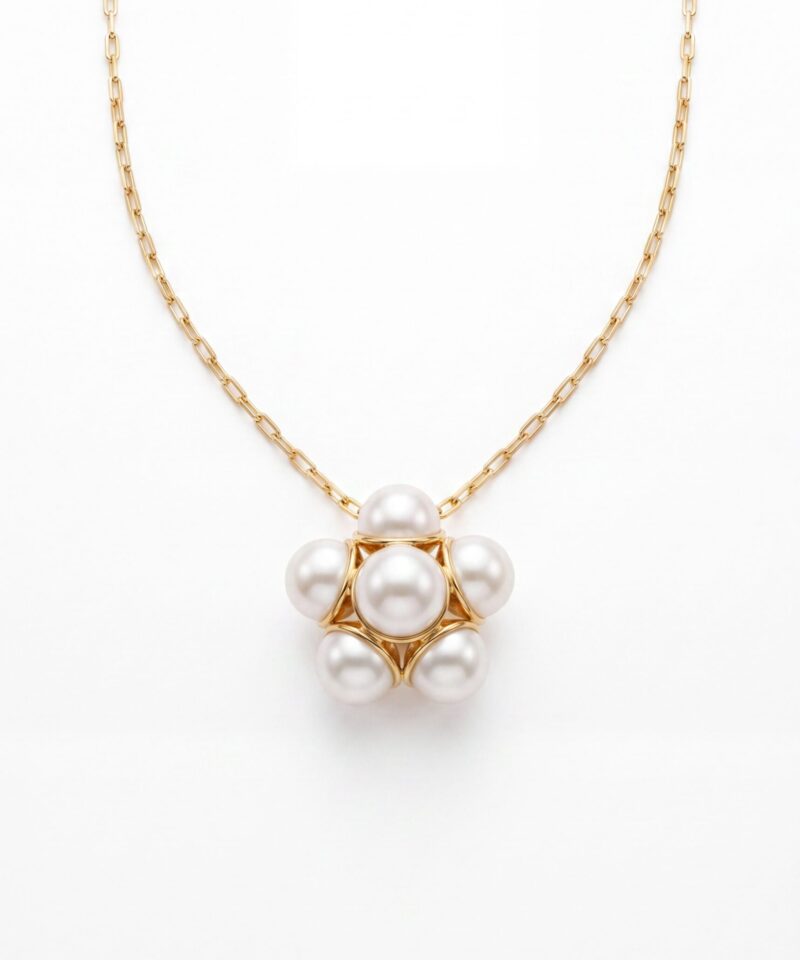 Colar Fleur Perle Floral com Pérolas em Banho de Ouro 18k